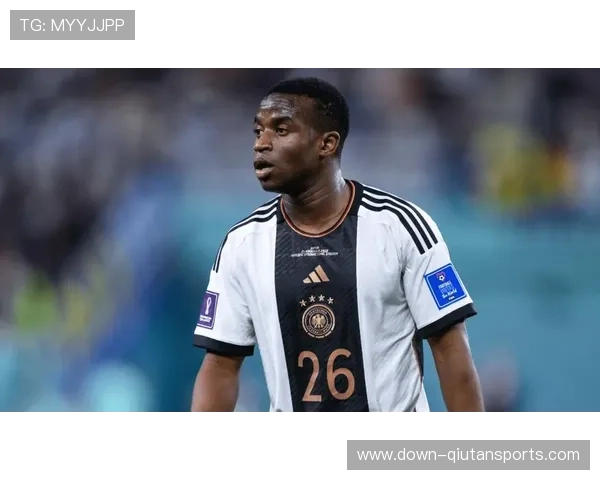 拜仁小将卡尔从U17跳级至U21，成长速度惊人