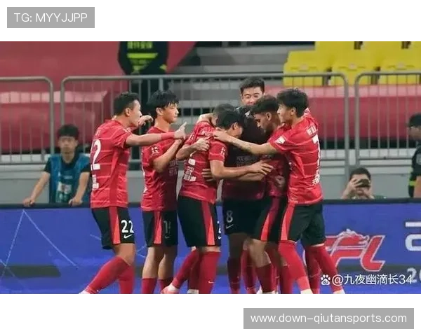 成都蓉城官宣茹萨、韦林顿加盟,外援组合重组完成 成都蓉城官宣茹萨、韦林顿加盟,外援组合重组完成